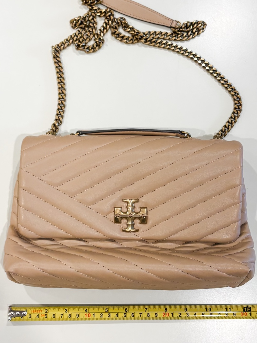 Tory Burch Quilted Chevron Crossbody in Beige with Bronzed Hardware